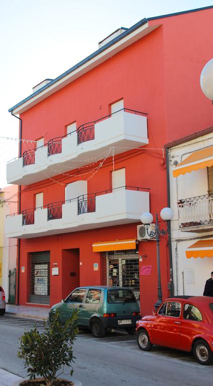 Bed and Breakfast La Postale San Salvo Habitación foto